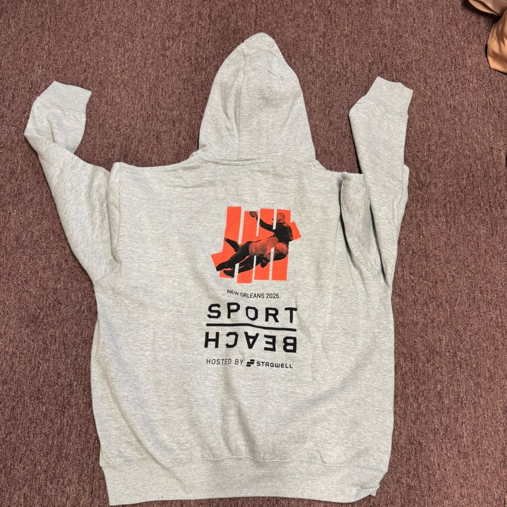 Gray Sport Beach Hoodie - Undefeated